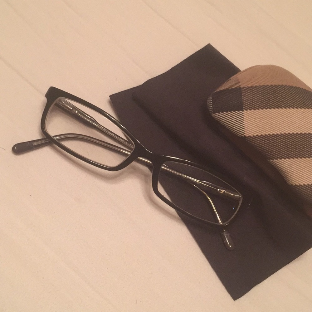 🖤 BURBERRY black frame reading glasses 🖤